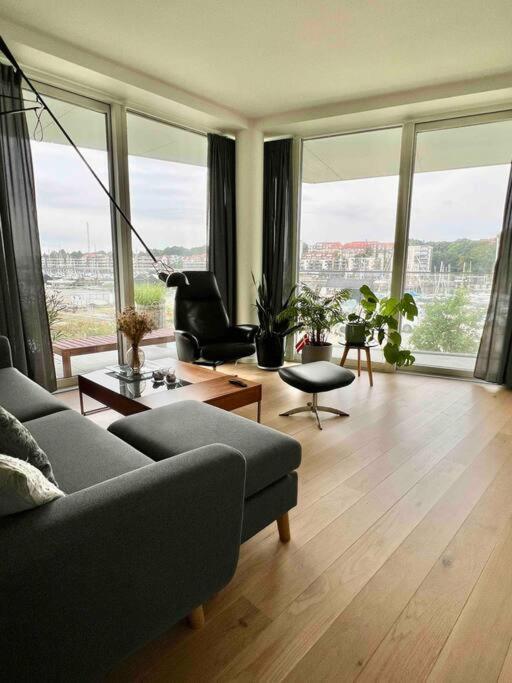 Bo Med Stil Og Udsigt Til Aarhus Lystbadehavn Apartment Ngoại thất bức ảnh