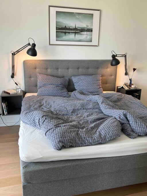 Bo Med Stil Og Udsigt Til Aarhus Lystbadehavn Apartment Ngoại thất bức ảnh