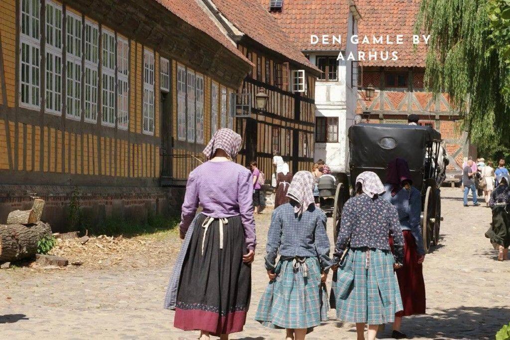 Bo Med Stil Og Udsigt Til Aarhus Lystbadehavn Apartment Ngoại thất bức ảnh
